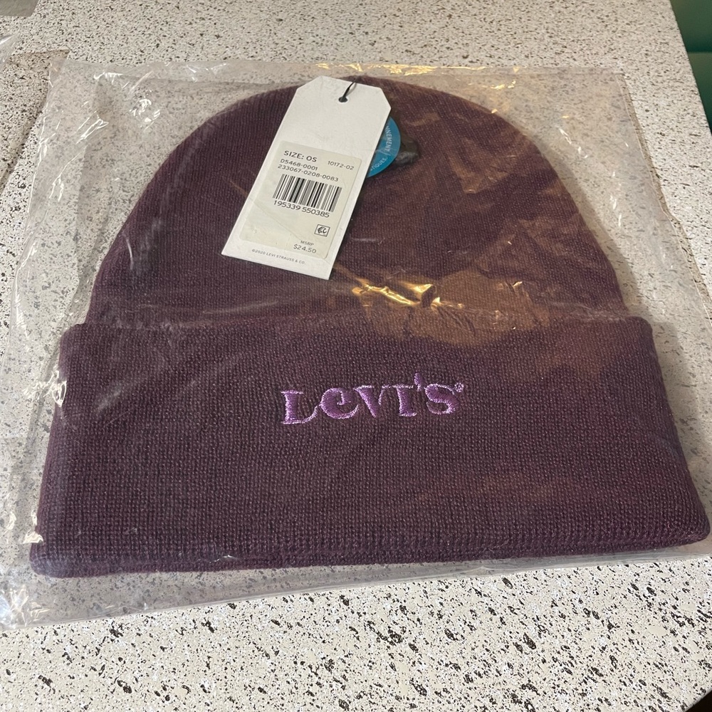 Levi Hat